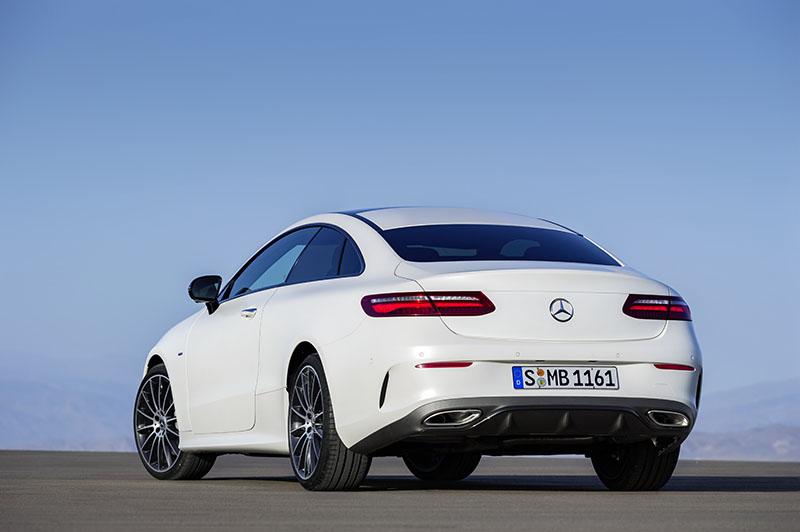 car_170531mercedes-benz e coupe (42).jpg