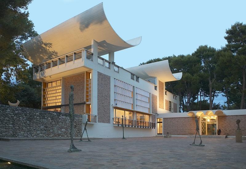 1 マーグ財団美術館.jpg
