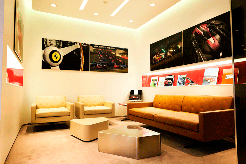 loungeroom.gif