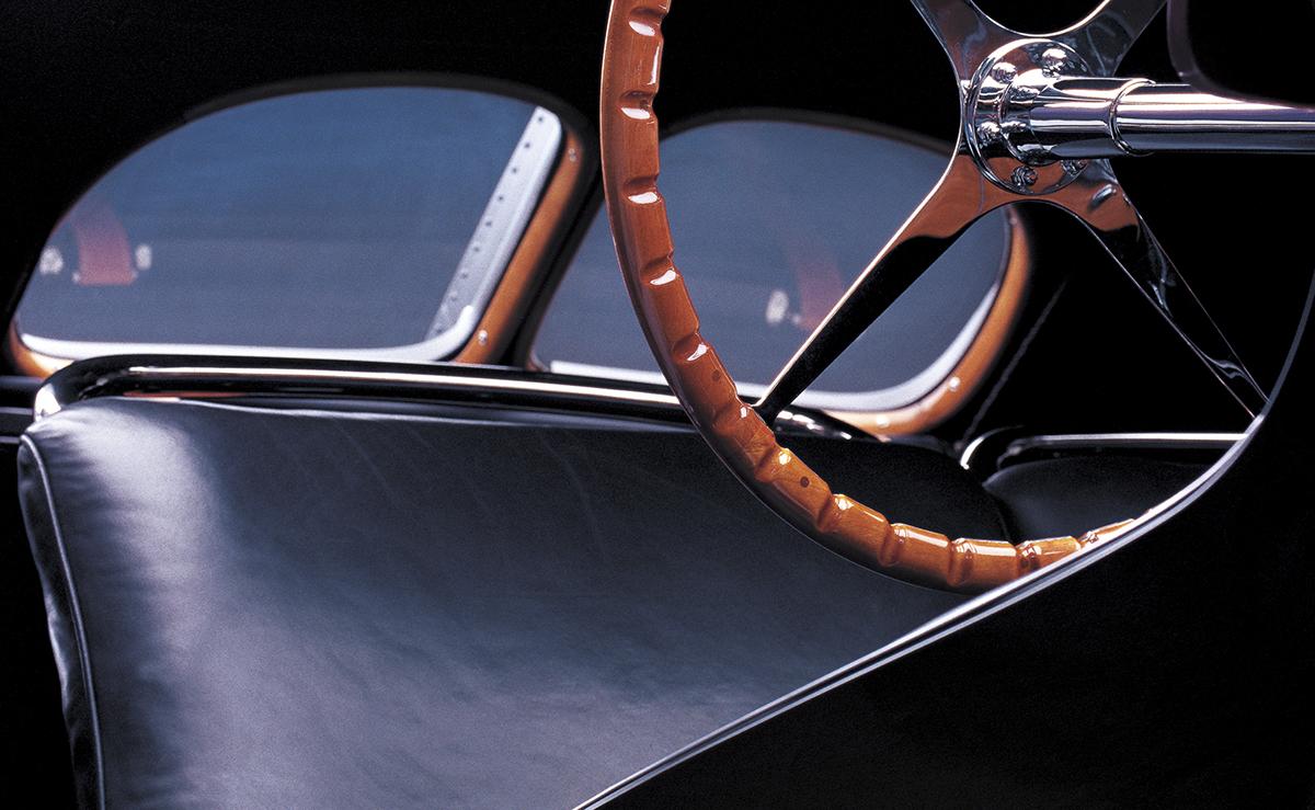 rl_automotive-bugatti_lifestyle_4_hr.jpg