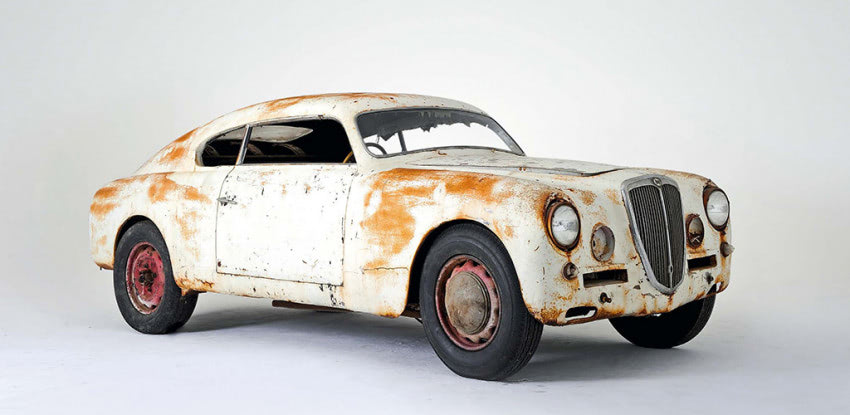 行方不明だった名車「ランチア・アウレリア」が発見され、往年の