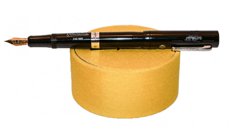 世界限定888本！フェラーリ万年筆スティピュラフランチェスコ・バラッカ