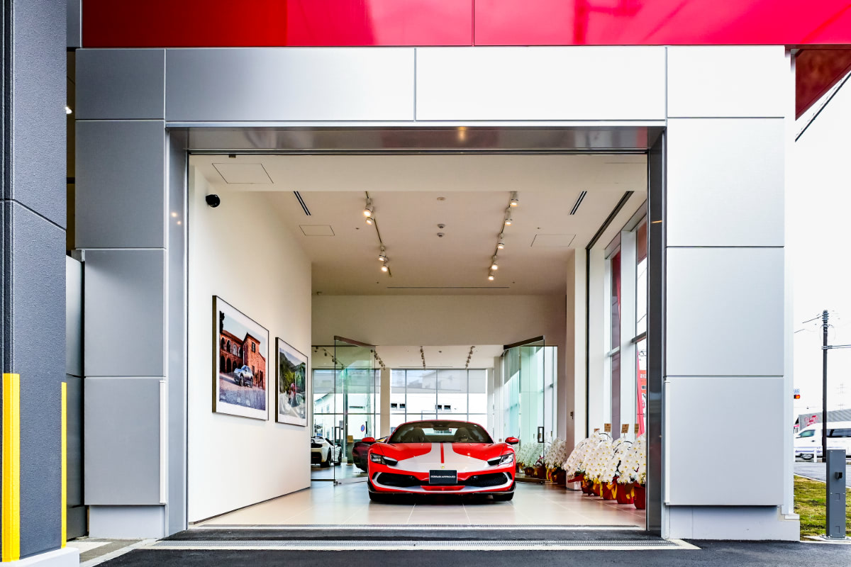 アプリオ　横浜市より フェラーリのあるライフスタイルのために｜Nicole Competizioneプレオ