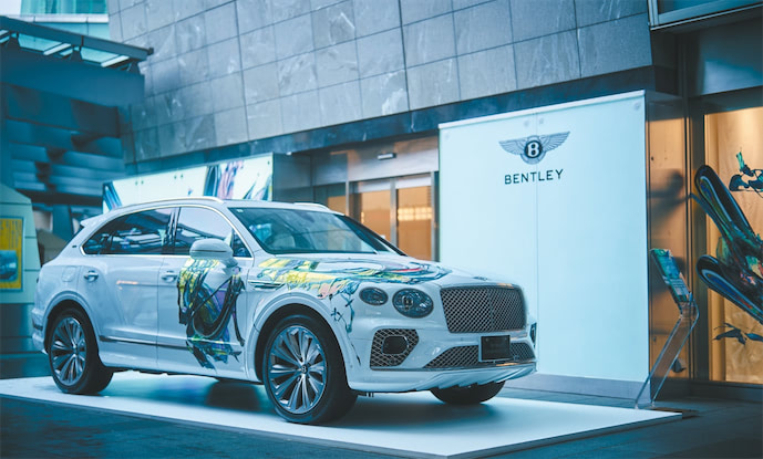 加速するベントレーのラグジュアリーマーケット戦略｜Bentley Azure