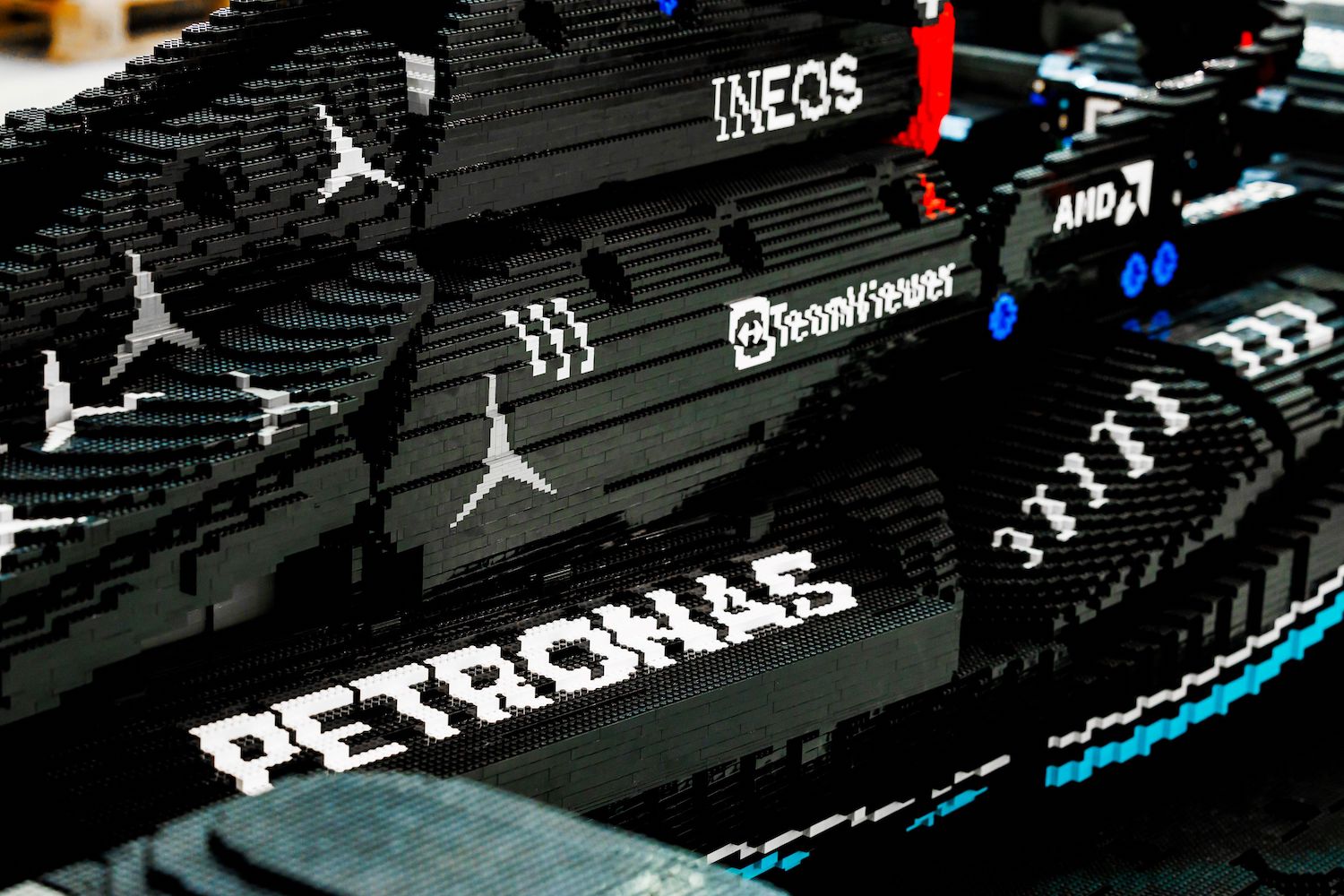 6a18a0f28ea7f44944a6754f42a583