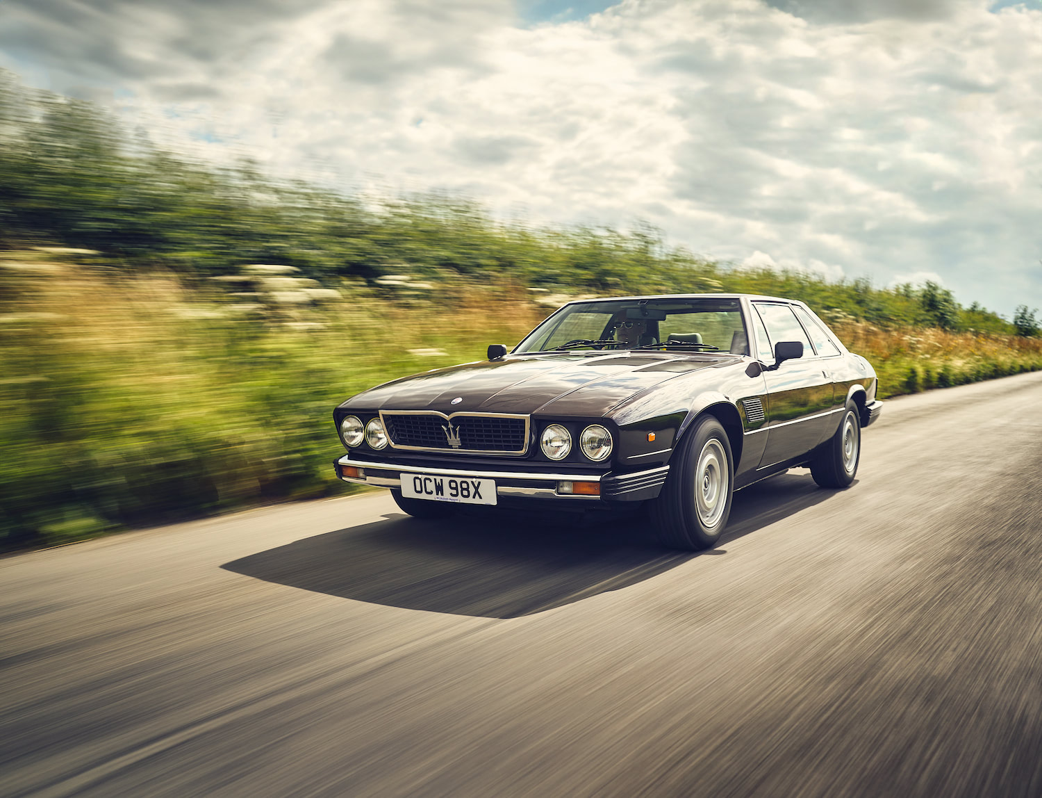 運命に翻弄された不遇な名車｜マセラティ・キャラミの真の姿 | octane