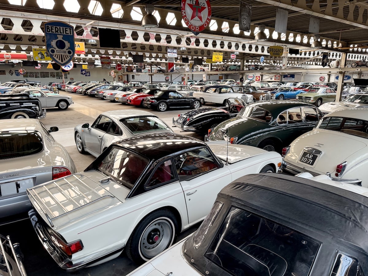 欧州最大級のコレクターがコレクションを大放出！ヨープ・ストルゼ