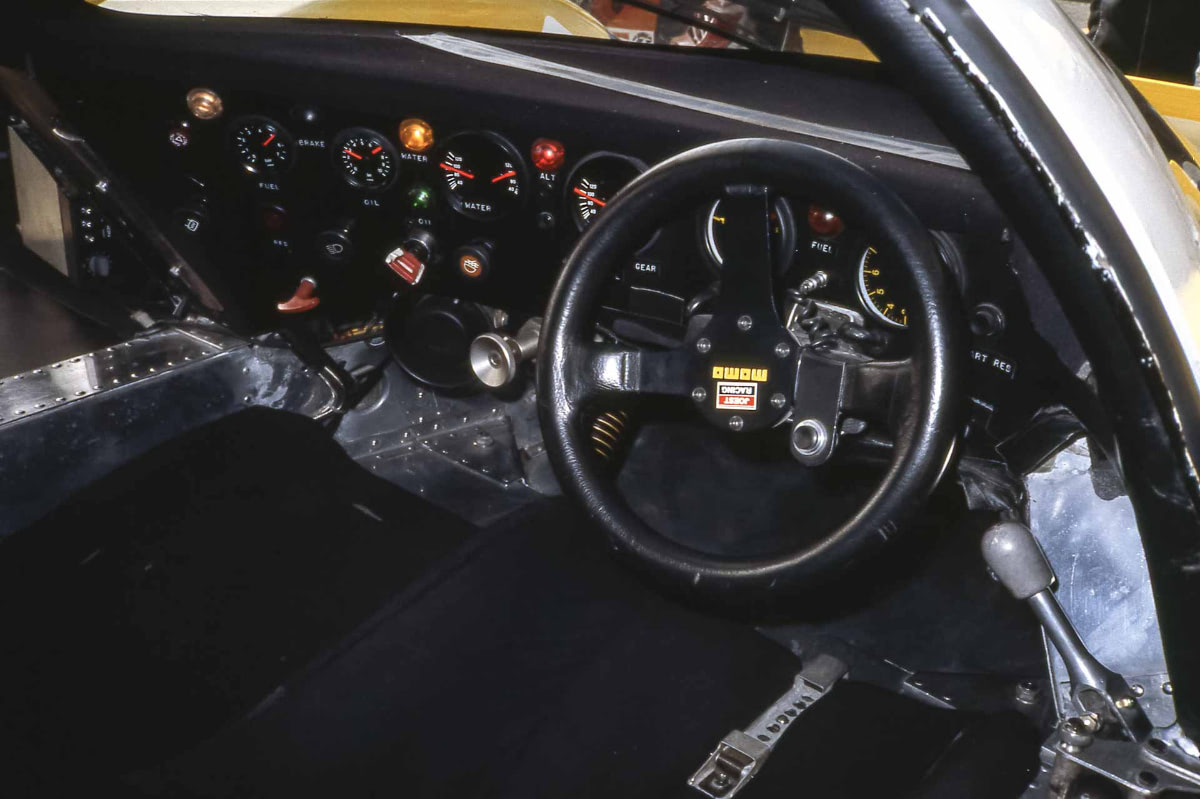 連載：アナログ時代のクルマたち｜Vol. 52 ポルシェ956 | octane.jp