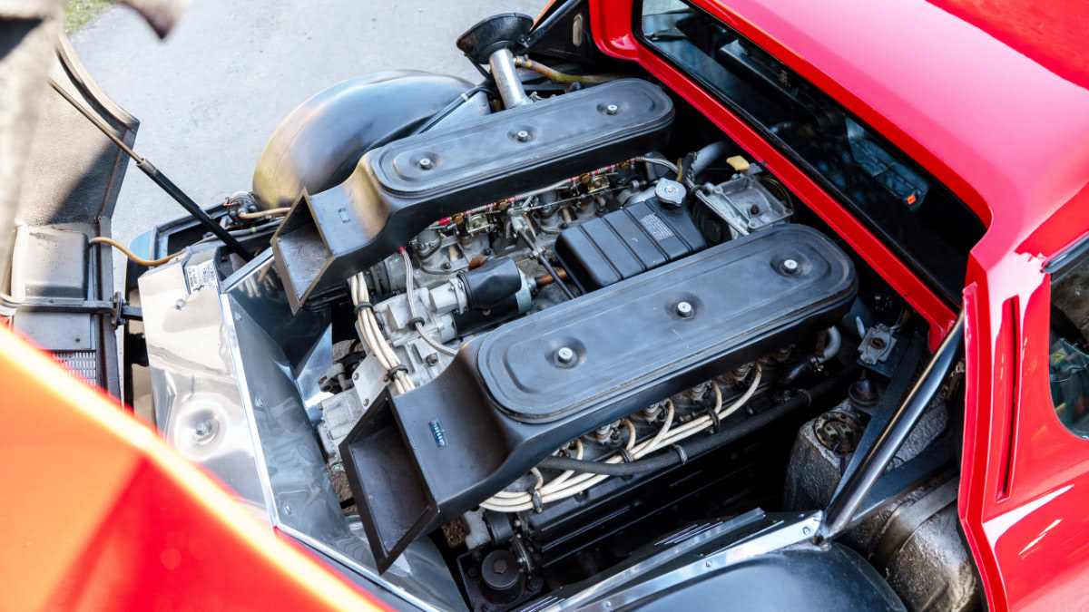 売主のキッチンに飾られていた!? エリック・クラプトンが所有したフェラーリ365GT4BB | octane.jp | 美しい車と暮らす