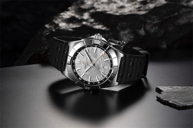 アーリング・ハーランドとタッグを組み、宇宙からの岩石を使用した限定