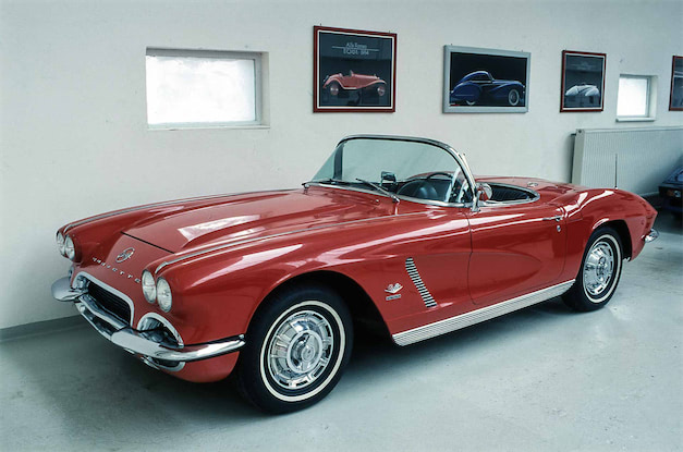 クラシックス５　チェイス　62コルベット ☆入庫情報☆1962年 シボレー C1コルベット62年最終4MT元色にて