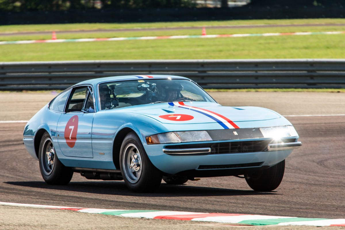 フェラーリ本社内サーキット「フィオラノ」を、完全なクラシック