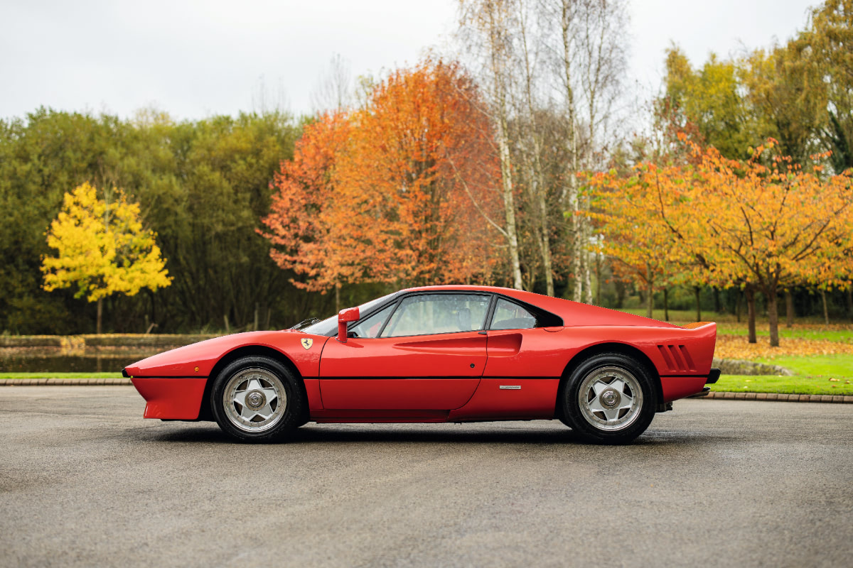 本物のレジェンド、そして不滅のヒーロー｜フェラーリ288GTO | octane