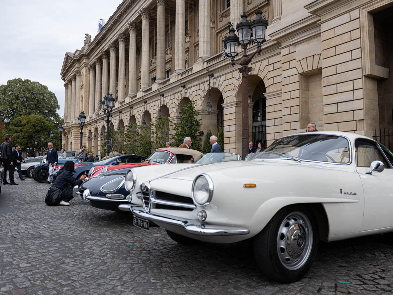 コンコルド広場の遺産｜Automobile Club de Franceと会員車両の美学
