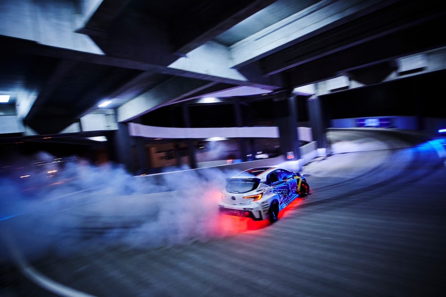 Red Bull Tokyo Drift｜レッドブルが一夜限りのシークレットイベントを