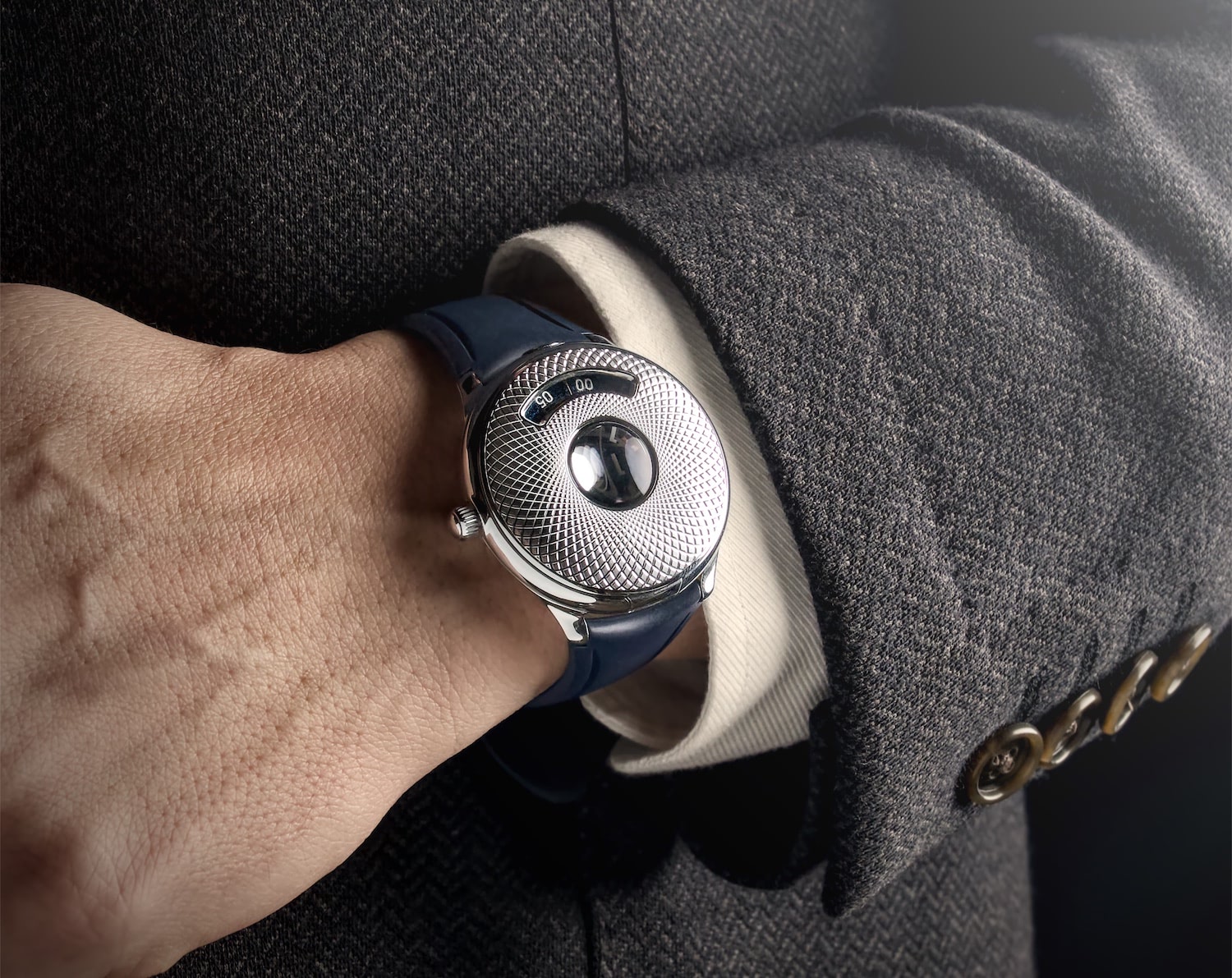 チャペック、ブランド再生から10周年を記念した新作「TIME JUMPER」を