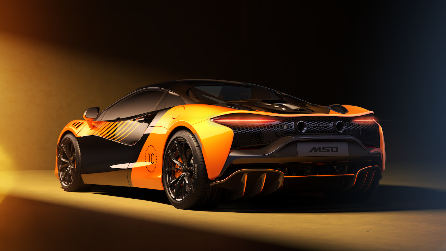 マクラーレン McLaren volo 世界限定10台】マクラーレンがF1王者奪還を祝う「アルトゥーラ