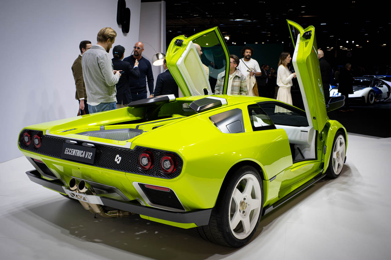 レトロモビル50周年の「外典」。パリに突如出現した、380ユーロの聖域