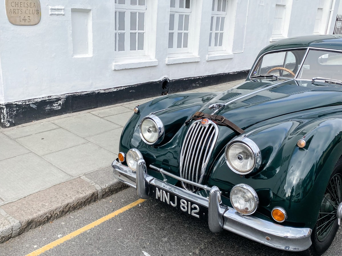 ジャガーXK140でロンドンを流す週末の朝｜『Octane』UKスタッフの愛車