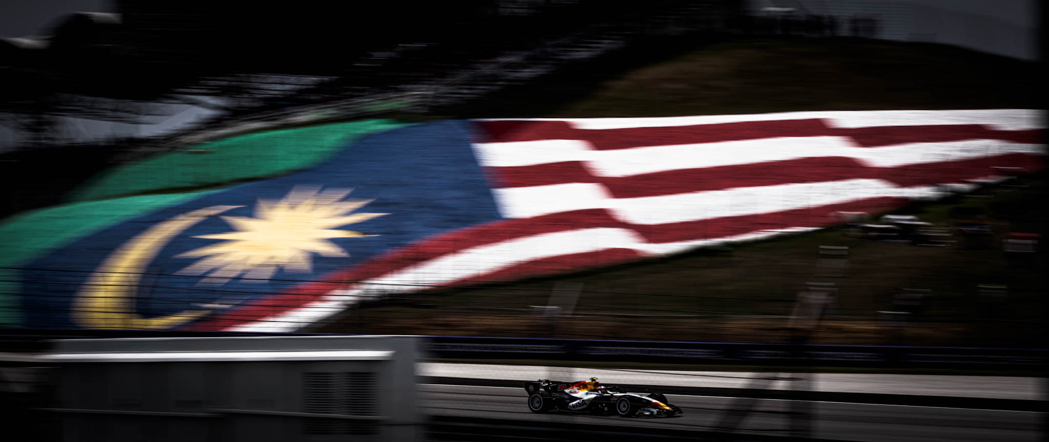 [連載]SUPER FILM presents｜2026 F1 Rd.16 Bahrain GP in Malaysia 2026 ...