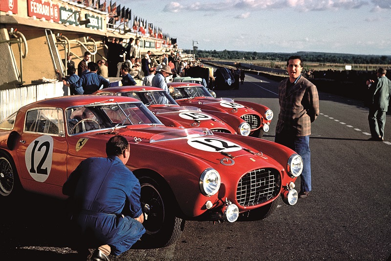 臆病者はおことわり | フェラーリ 375MM ベルリネッタ | octane.jp