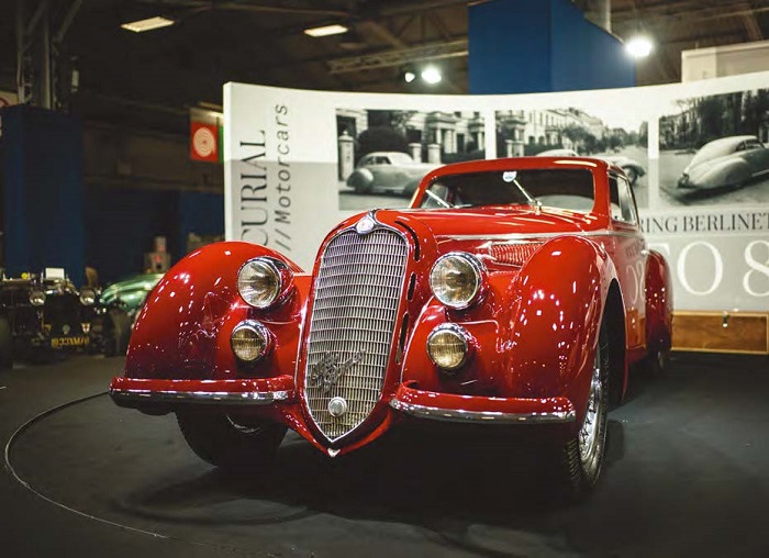世界最大の車も登場│一度は行きたいパリの蚕の市 レトロモビル2019