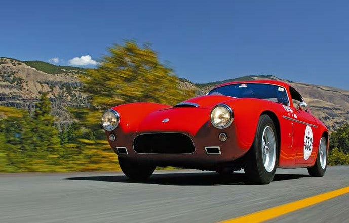 まともな考え方ではとてもやっていけない」│ミラノが生んだ芸術