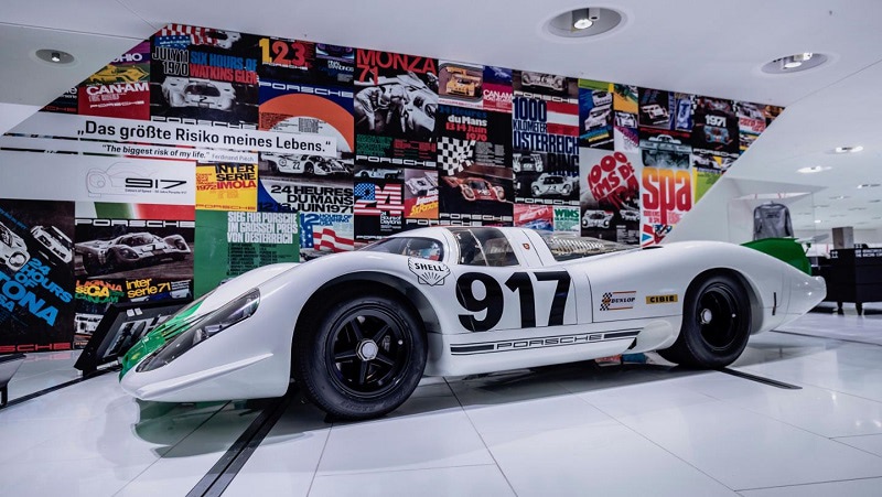 合わせて7490馬力！ポルシェの伝説的レーシングカーが