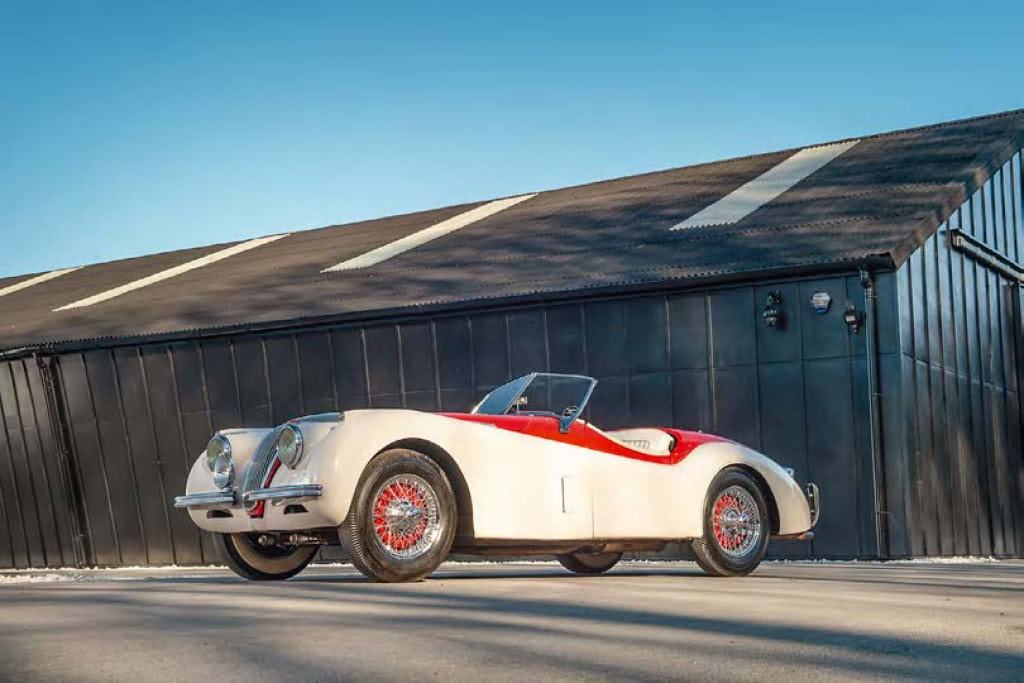 様々なストーリーを持つ変わった色のジャガー XK120 | octane.jp