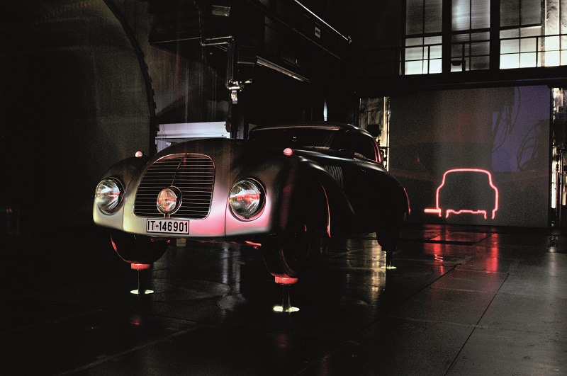 とりの 自動車 Racing Mercedes 540-k 電動乗用ラジコン メルセデス ベンツ