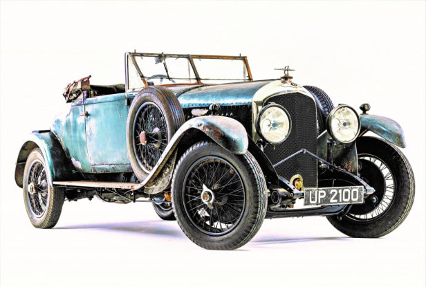 ヴィンテージ　ベントレー　ブリキの車 まるで宝探し？家中に散らばった90年前のベントレーを組み立てる