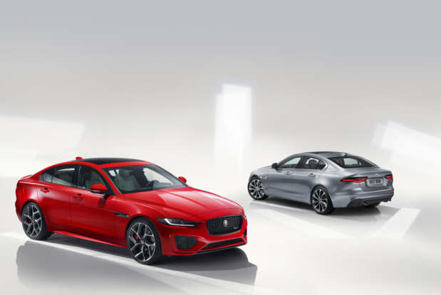 JAGUAR スポーツカー オレンジ 2016 Jaguar F-TYPE on Carsforsale.com