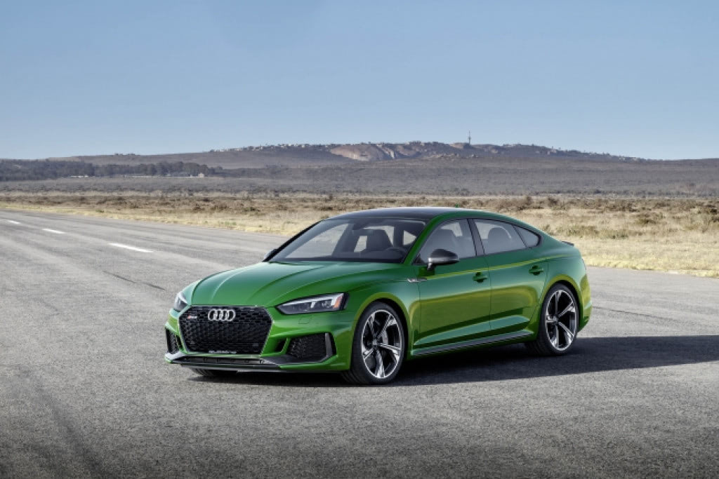 アウディ A5 スポーツバックをベースとした初のRSモデル登場 | octane