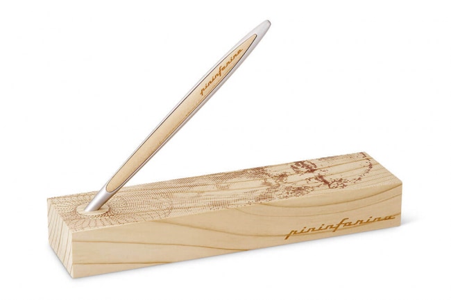 レオナルド・ダヴィンチ 没後500年記念画筆　1519 シリーズ レオナルド・ダヴィンチに捧げるピニンファリーナの特別限定品