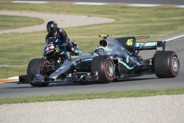 【希少】ルイス ハミルトン World Champion 2008. 2008年F1中国GP ルイス・ハミルトン（メルセデス） | autosport web