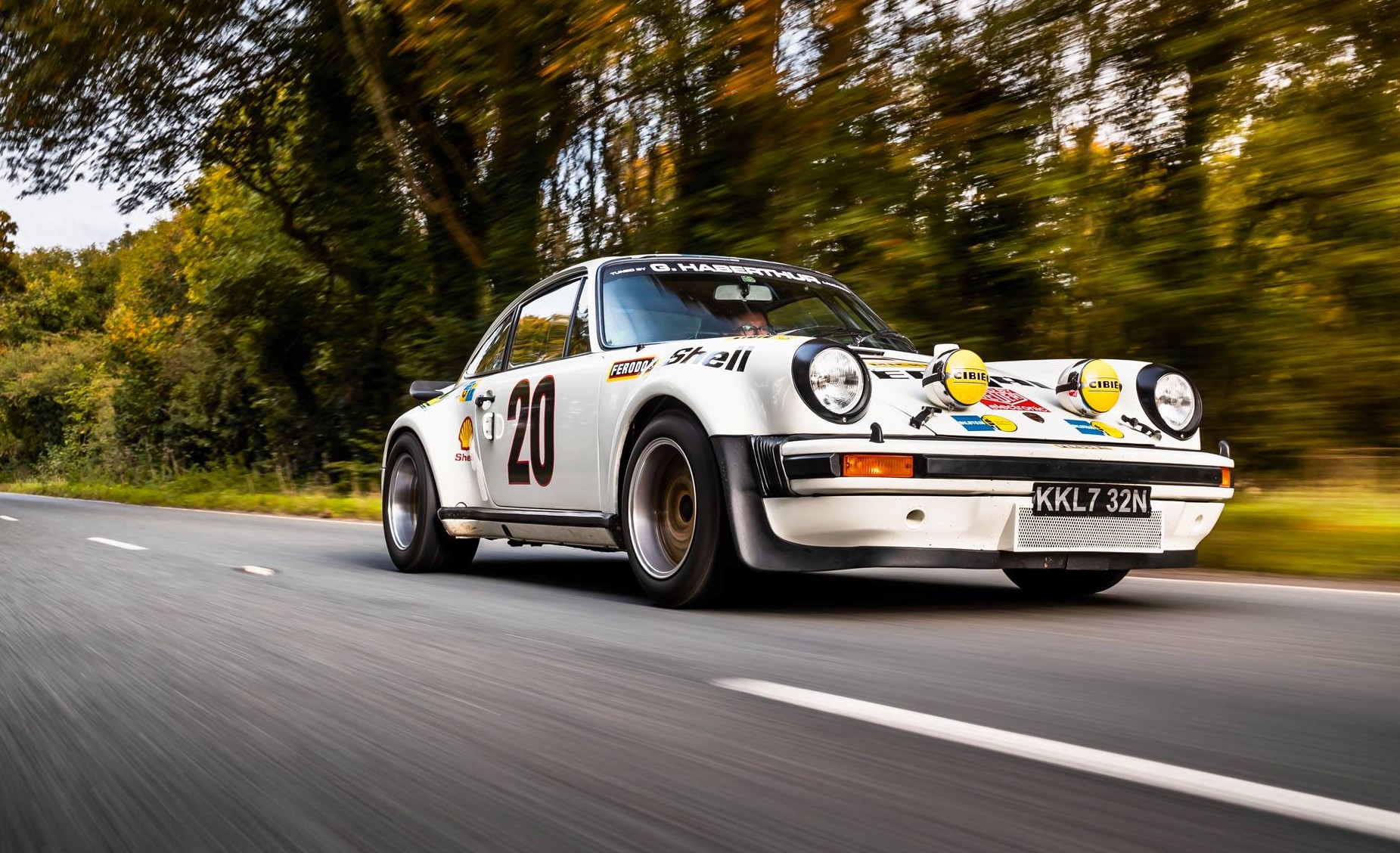 姿を消していたポルシェ930ターボ│GTXクラスを初制覇した一台の軌跡