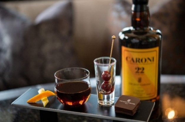 ザ・リッツ・カールトン東京 限定ヴィンテージ ラム「カロニ 22年