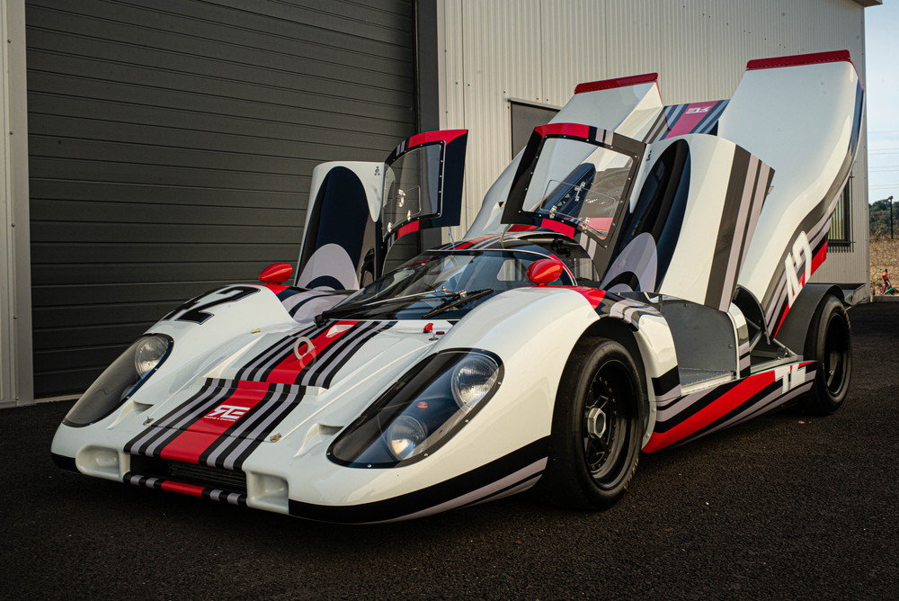 専用♡ ポルシェ917のドライビングエクスペリエンスをシミュレーターで