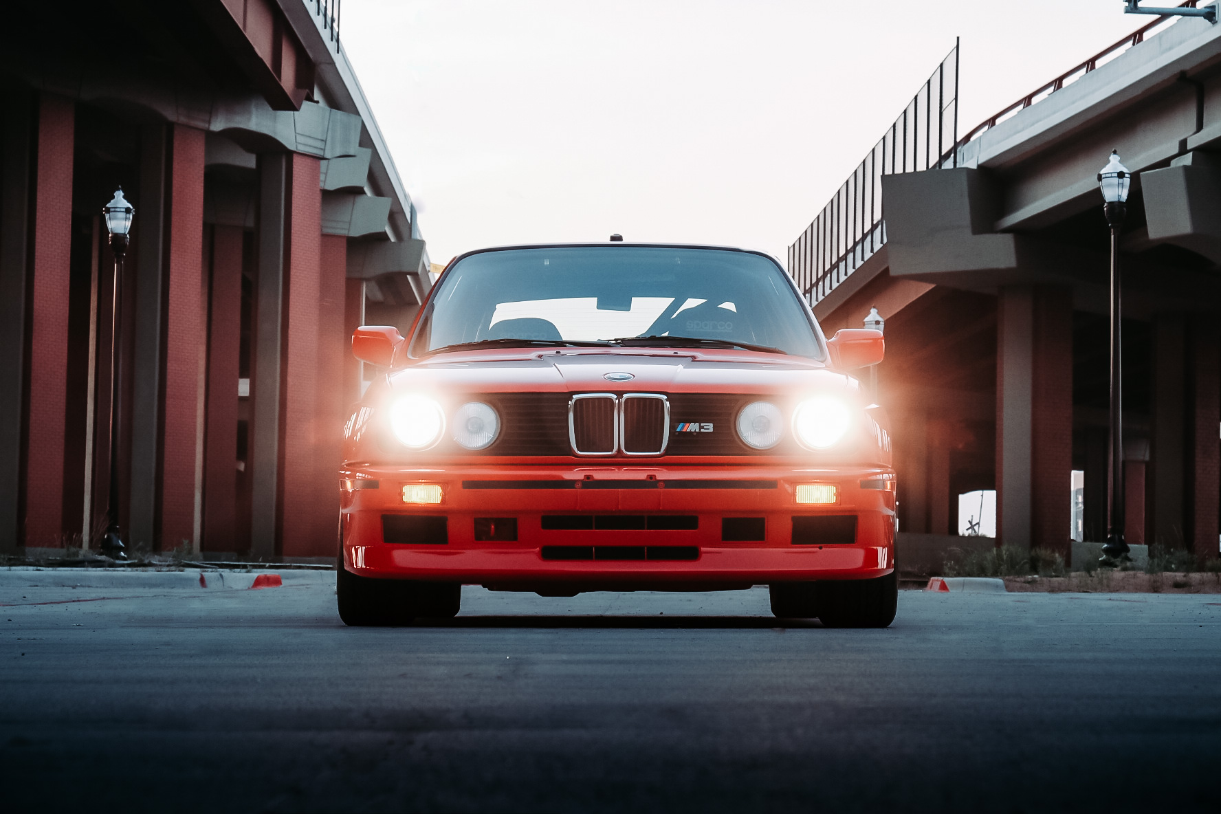 見事なバランスと傑作のストレート6エンジン│BMW M3の魅力を現代で