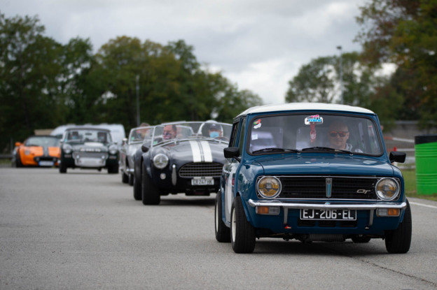 God save the car」英国車だけが集まるサーキットイベントに潜入