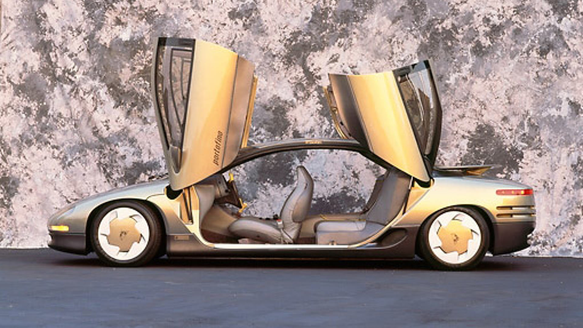 大きなジャガイモ 忘れ去られたランボルギーニのコンセプトカー Octane Jp Fuelling The Passion 車に情熱を 大きなジャガイモ 忘れ去られたランボルギーニのコンセプトカー Octane Jp Fuelling The Passion 車に情熱を