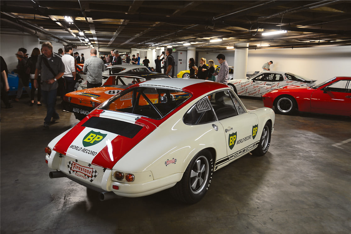 冒険心が高ぶる！ロサンゼルスの地下に潜む希少なポルシェ | octane.jp