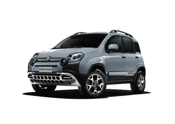 215台限定！モードグレーが小粋なフィアット「パンダ・クロス 4×4」が