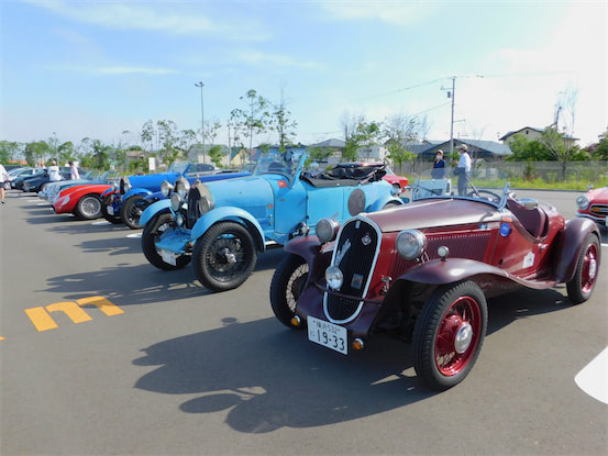 最高の季節の北海道をクラシックカーで巡る｜トロフェオ・タツィオ