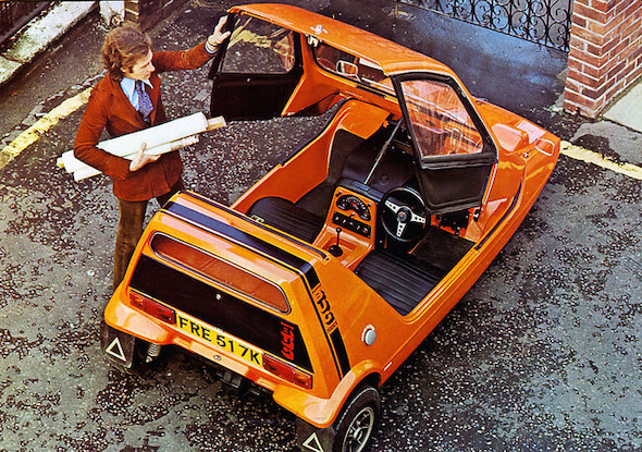 今こそEVで復活してほしい！1970年代に存在した奇抜な小型の3輪モデル