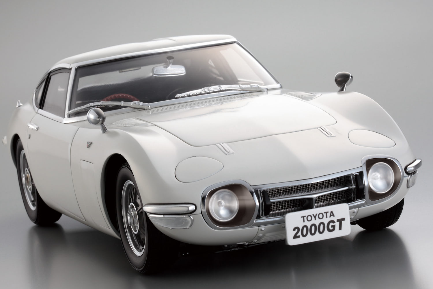 トヨタ2000GTの1/10スケールが数量限定で再販決定！毎月届く