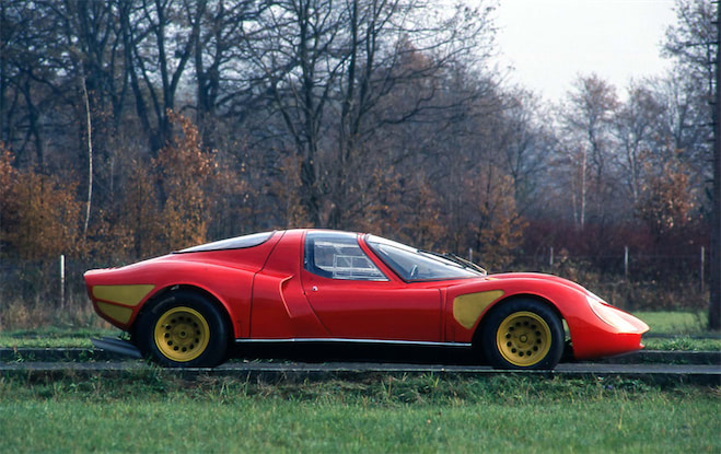 連載：アナログ時代のクルマたち｜Vol.4 アルファロメオ・ティーポ33