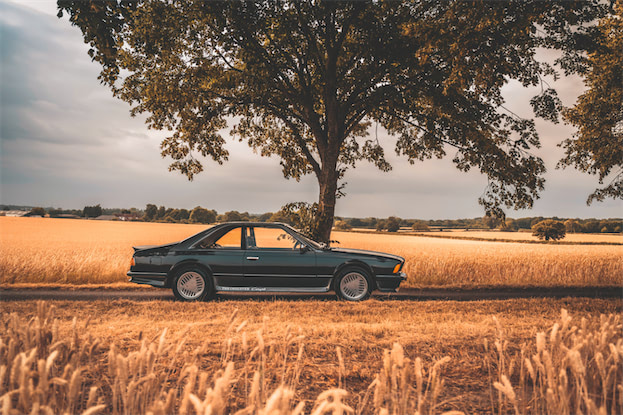 クーペにもコンバーチブルにもなる車」BMW635CSi『オブザーバー』開発