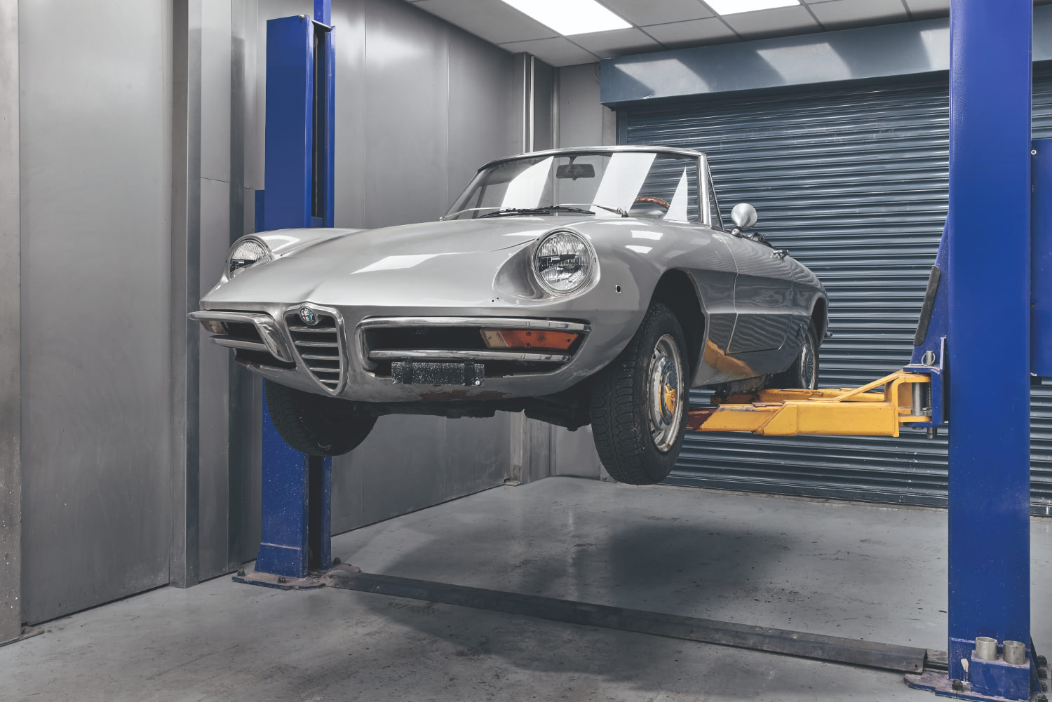 アルファロメオ スパイダー・ヴェローチェのレストアをスタート