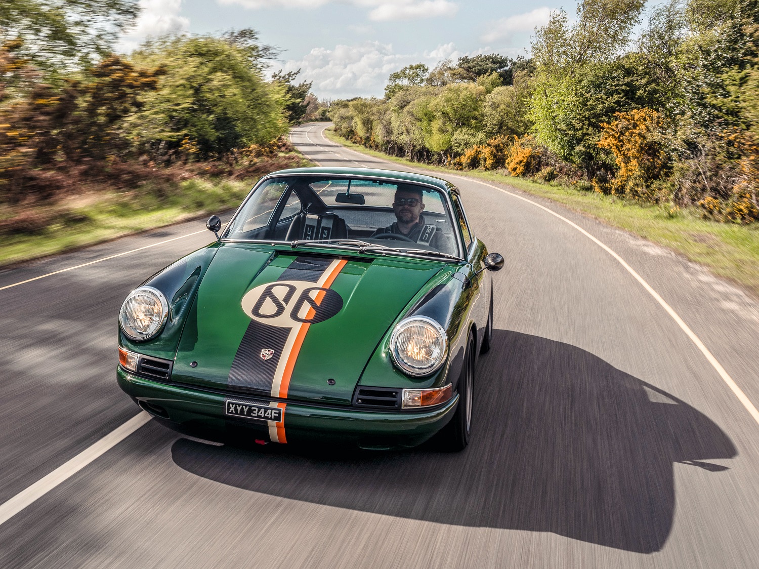 ドライビング・エクスペリエンスに夢中になる！KAMM 912Cという「完璧